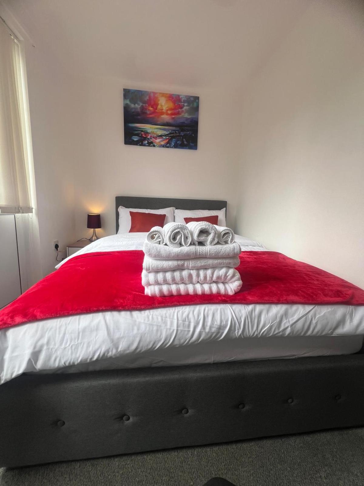 Apartmán Luxury New House With Free Parking Birmingham Exteriér fotografie